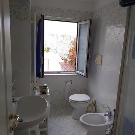 Ferienwohnung Uno Sguardo Sui Tetti Neapel Exterior foto